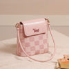 Color: Pink