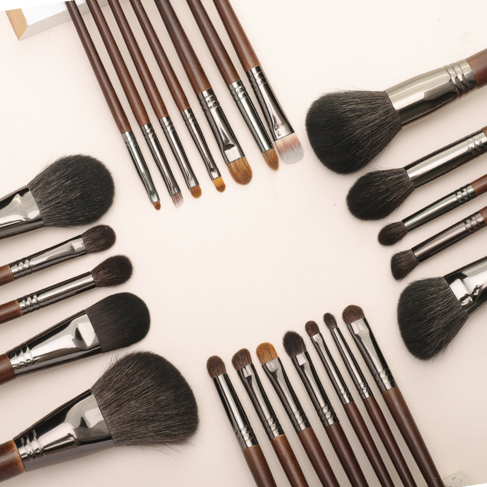 24-Piece Goat Hair Makeup Brush Set