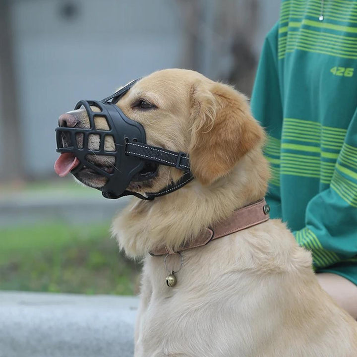 Durable Breathable Dog Muzzle - Anti-Bite Basket Design, Perfect for Golden Retrievers, Large Breeds