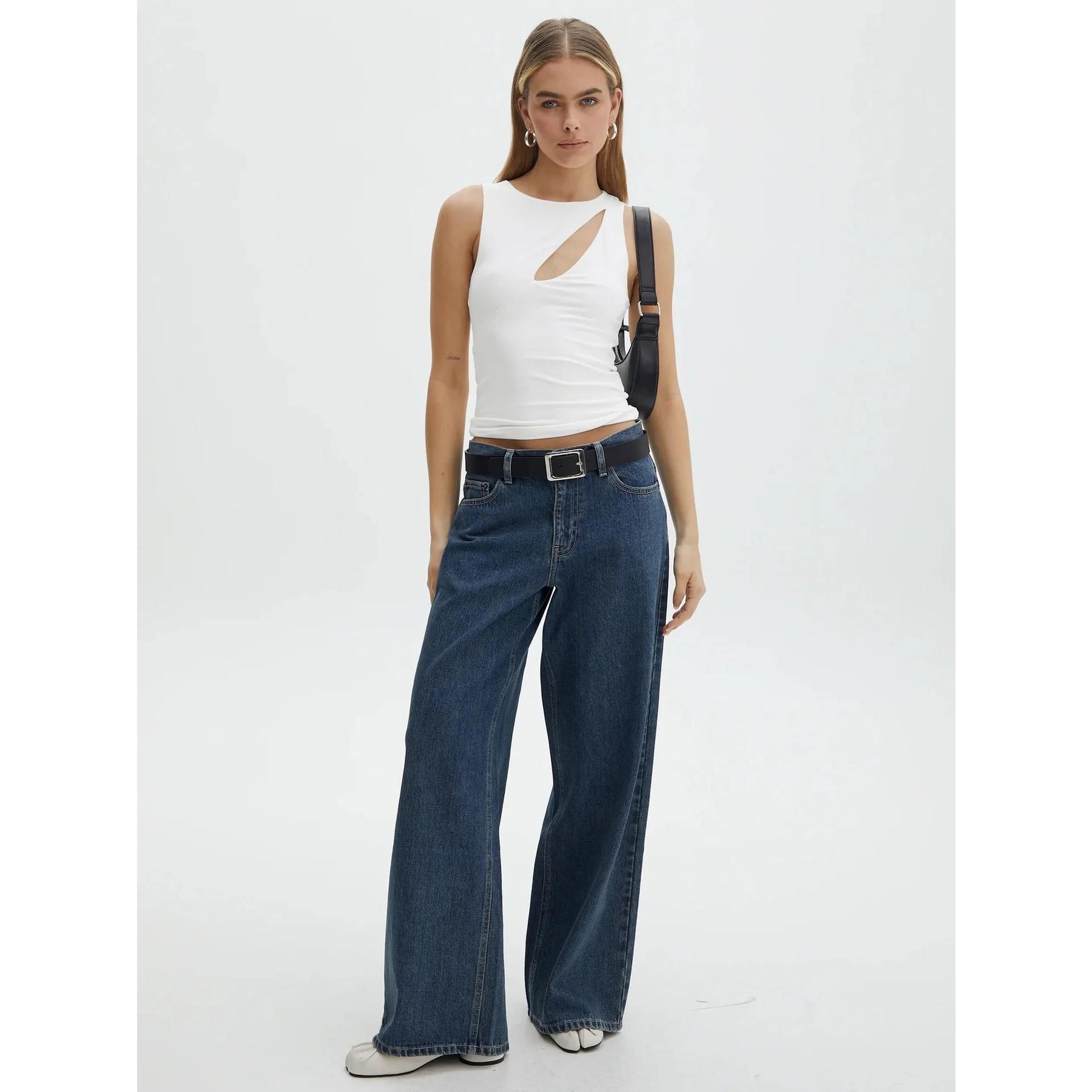 Summer Chic Sleeveless Cut Out Knit Top for Women