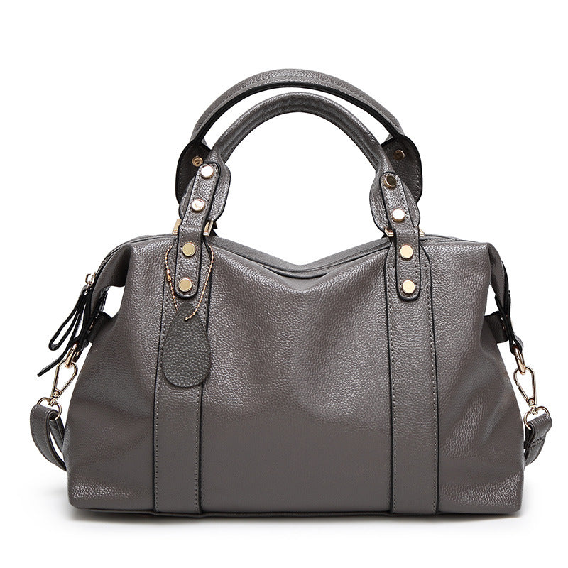 Fashion Boston Shoulder Bag Women's Handbags Retro Rivet Design Personalized Crossbody Bags