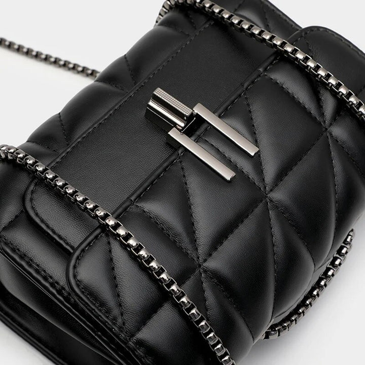 Chic Leather Chain Shoulder Bag