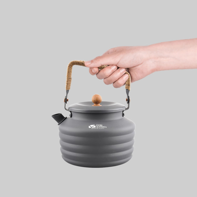 High-Capacity 1.3L Outdoor Aluminum Alloy Kettle with Beech Handle