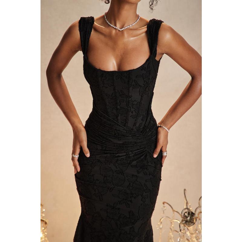 Elegant Ruffled Evening Maxi Dress with Zipper Detail