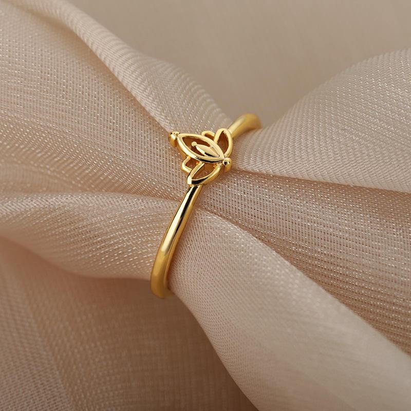 Stainless Steel Lotus Flower Ring - Elegant Wedding & Engagement Band for Women