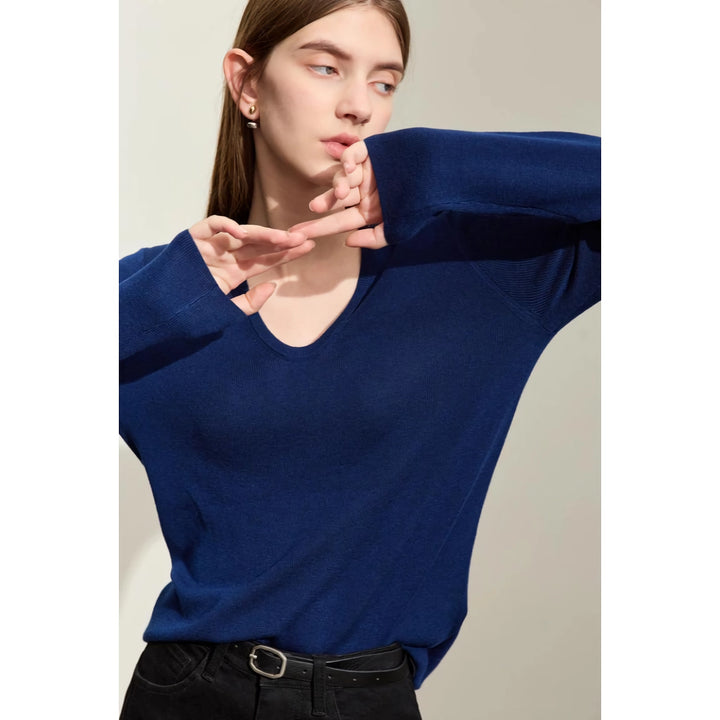 Minimalist Spring U-neck Slim-fit Casual Pullover