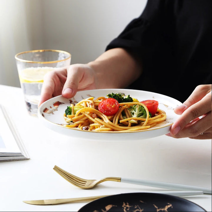 Elegant Nordic Ceramic Dinner Plates with Gold Inlay