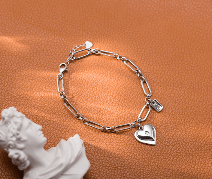 925 Loving Heart In Sterling Silver Bracelet For Women - Trendha