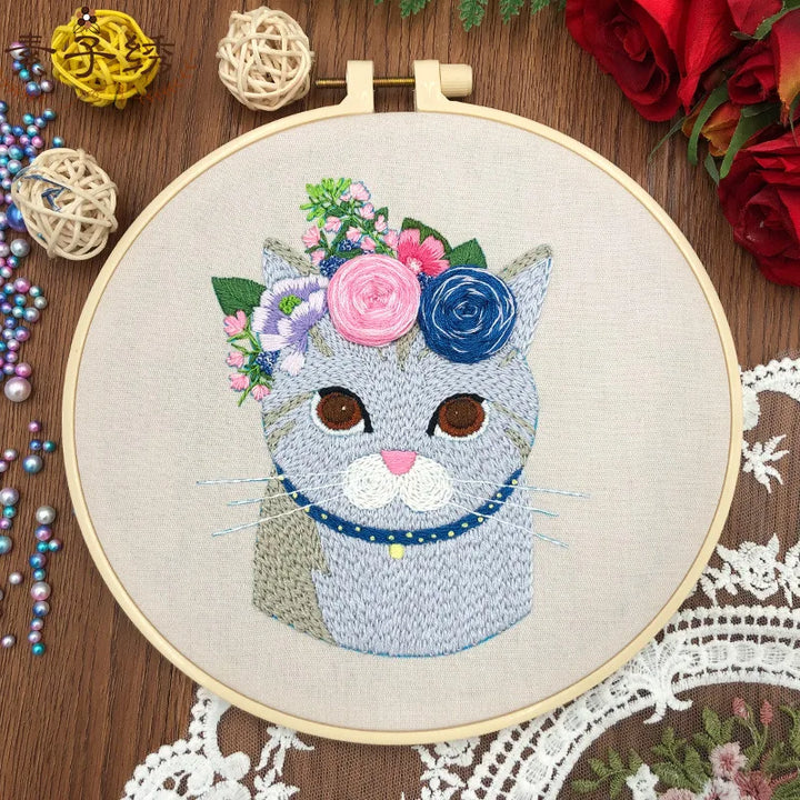 DIY Cat Embroidery Starter Kit with Hoops & Threads for Beginners