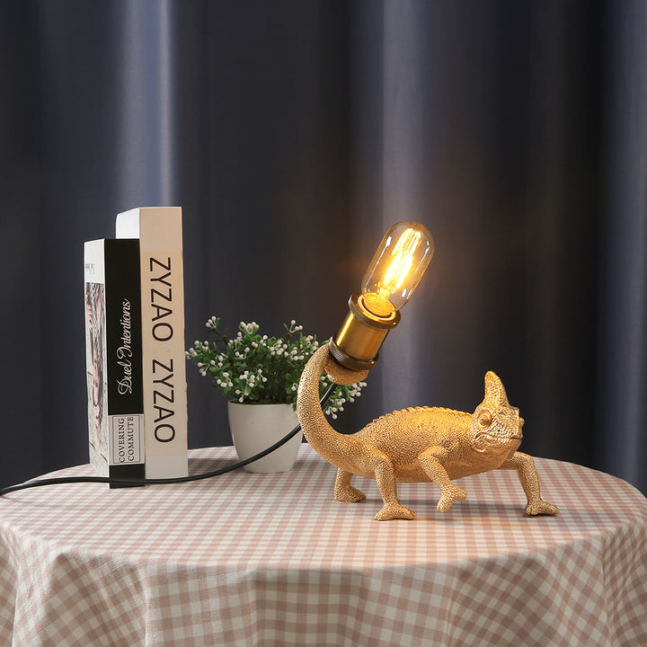 Resin Lizard Table Light