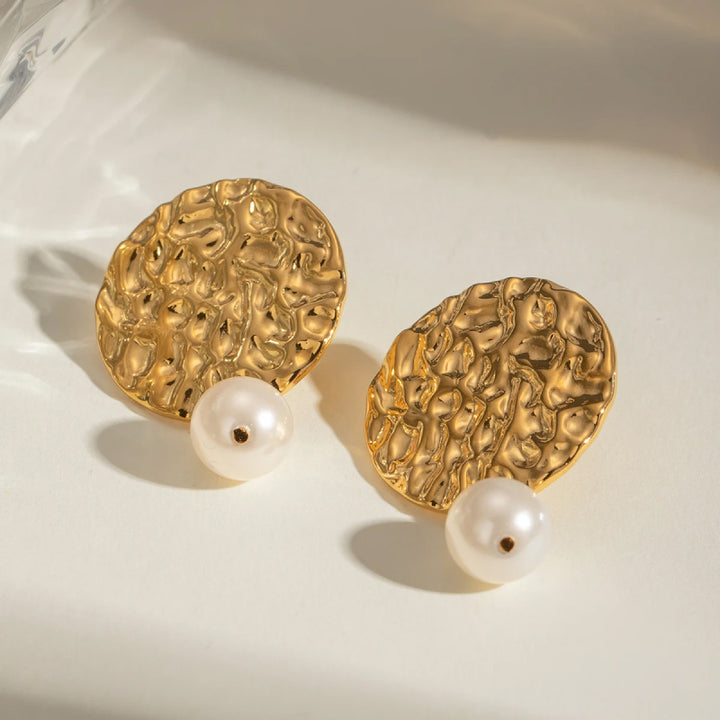 Retro 18K Gold Plated Stainless Steel Round Hammered Pearl Earrings