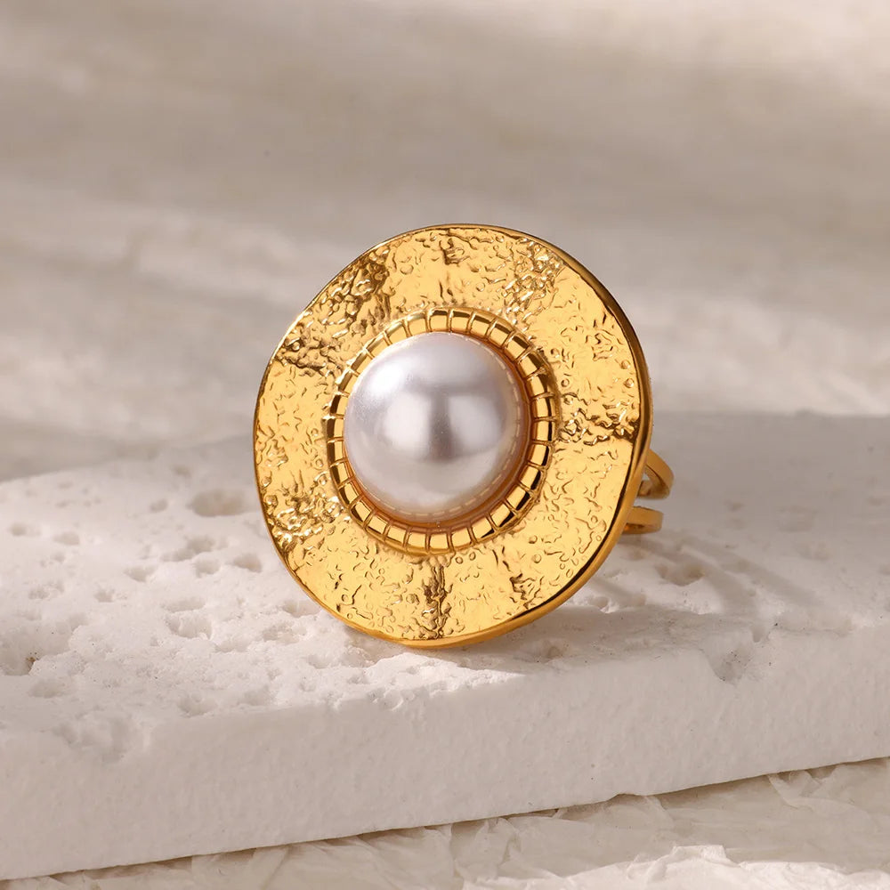 Elegant Gold-Tone Imitation Pearl Rings – Trendy Round Engagement & Statement Jewelry