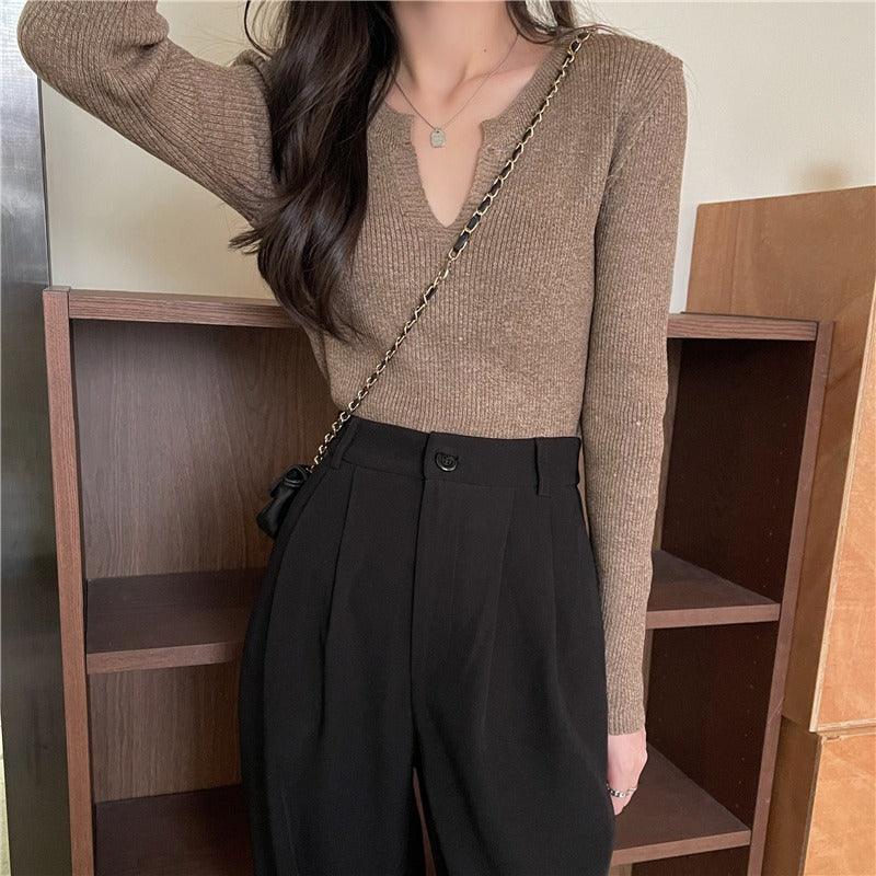 Brown Knitted Long-sleeved V-neck Bottoming Shirt For Women - Trendha