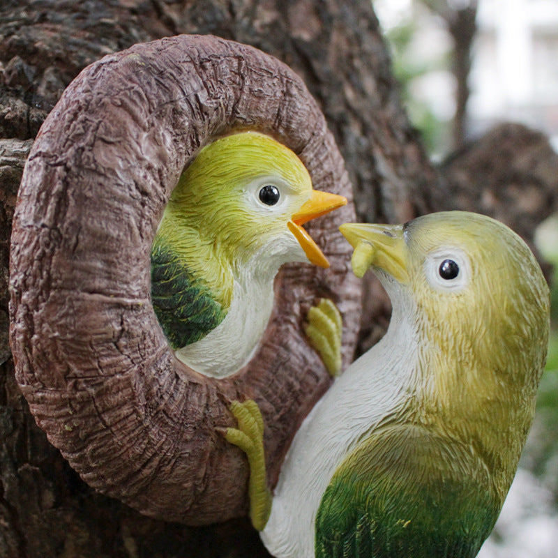 Charming Resin Nursing Bird Garden Ornament