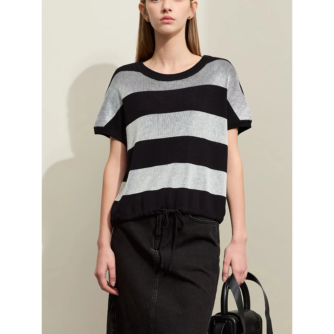 Minimalist Women's Wide Striped Crewneck Jumper