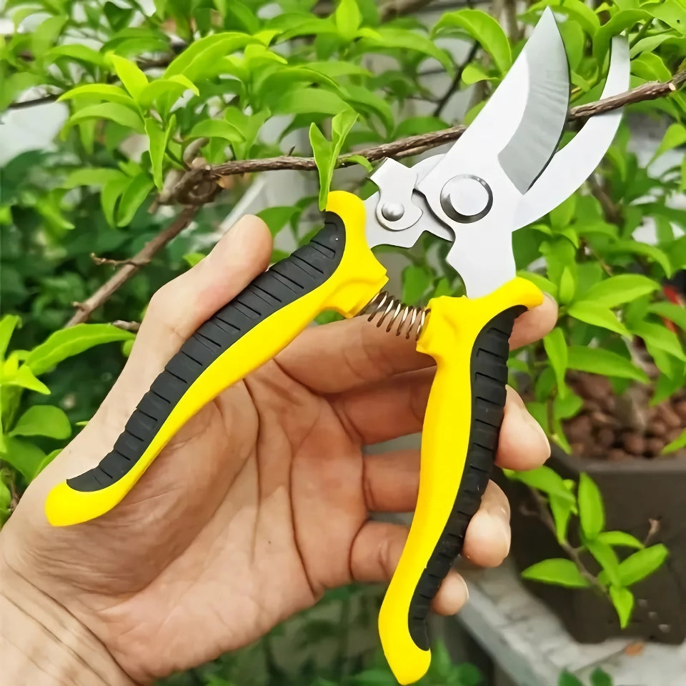 Professional Garden Pruner: Sharp Tree Trimmers for Precise Cutting