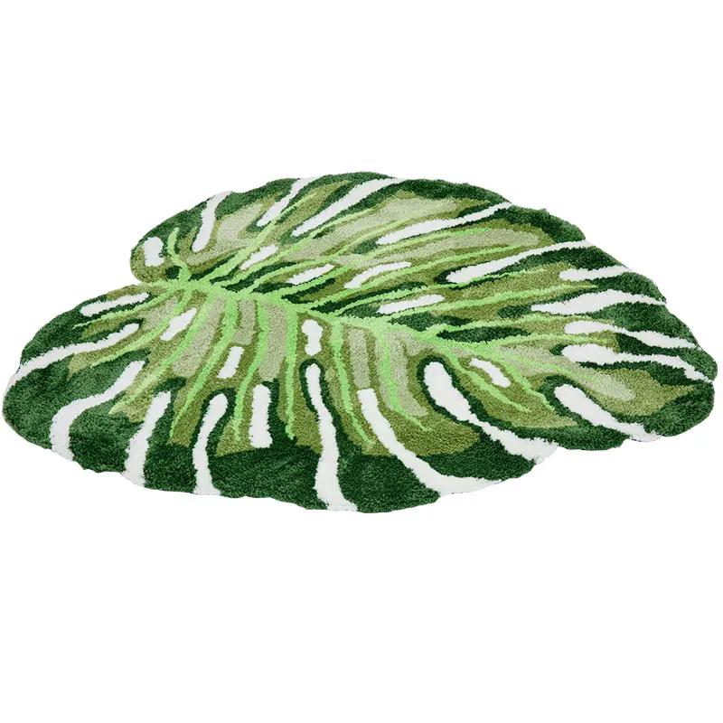 Irregular Monstera Leaf Tufted Rug