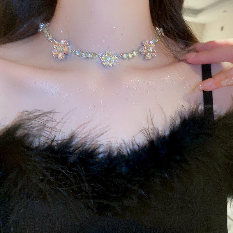 Fashion Light Luxury Flower Necklace - Trendha