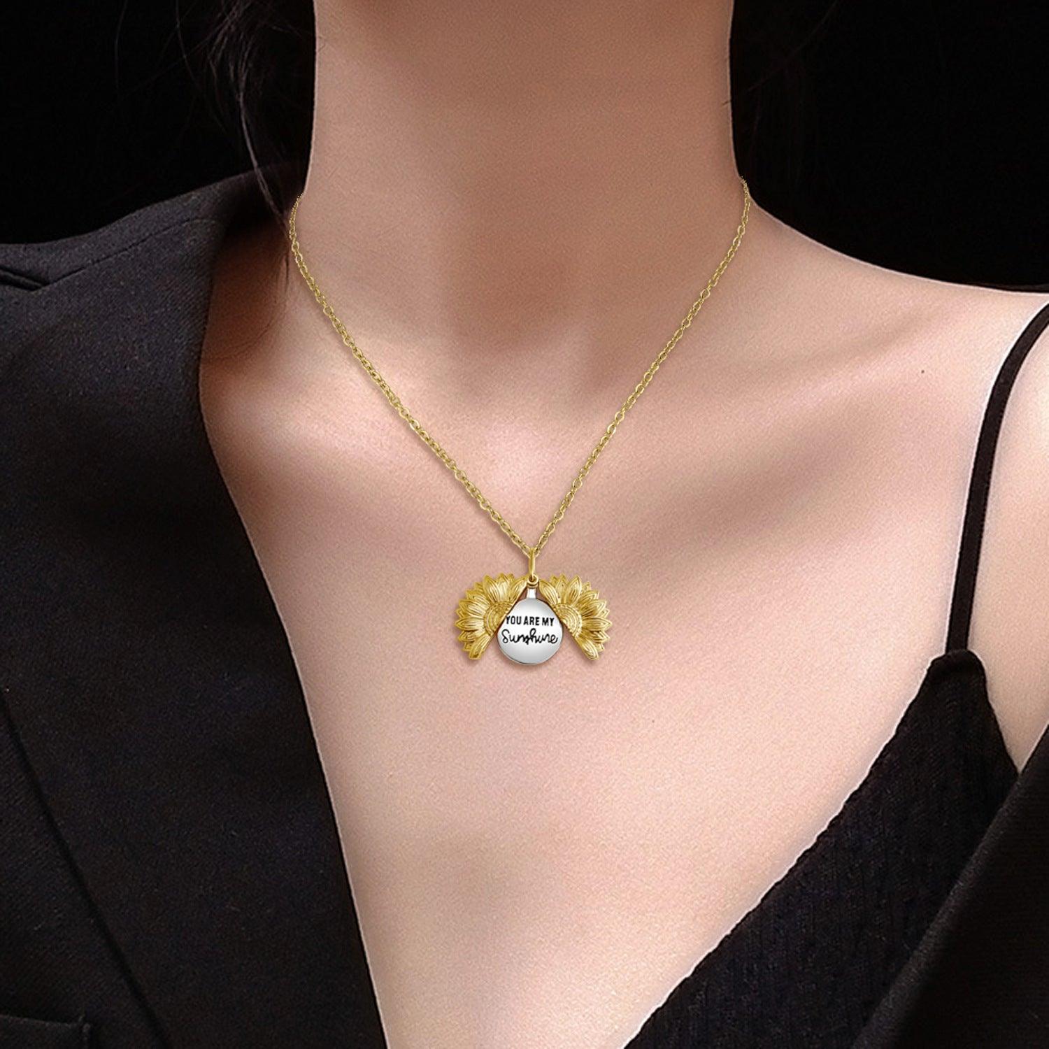 Flower Shaped Necklace Female Sunflower Collarbone Chain - Trendha