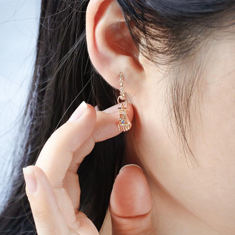 Gold Plated Hand Guard And Peace Eardrop - Trendha