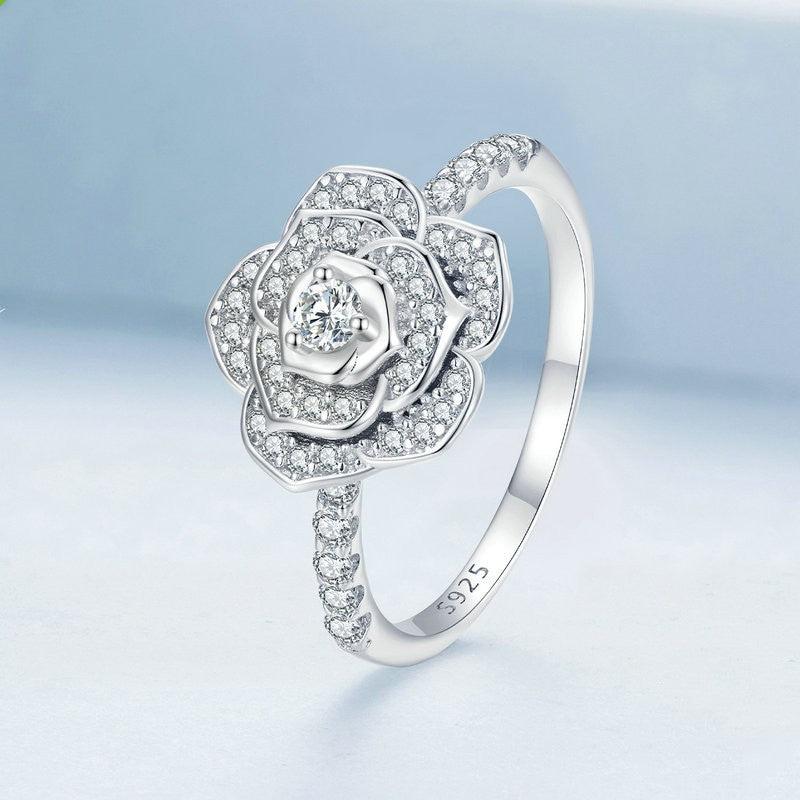Inlaid Zircon Rose Wedding Ring Advanced Luxury Style