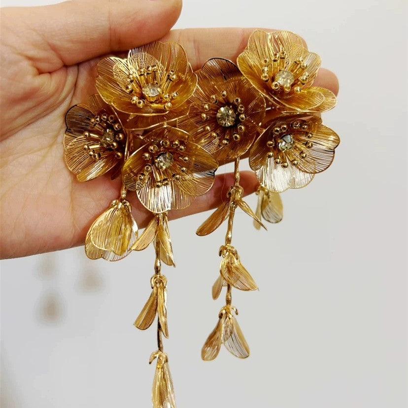 Long Metal Flower Tassel Earrings Necklace Set - Trendha