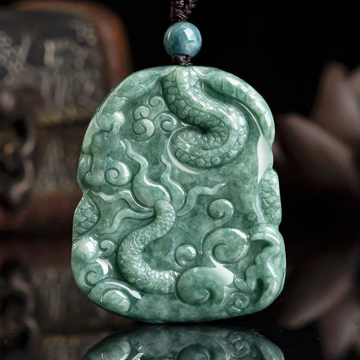 Natural Emerald Domineering Dragon Pendant Necklace - Trendha