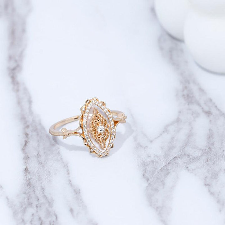 Natural White Shell Vintage Style Ring - Trendha