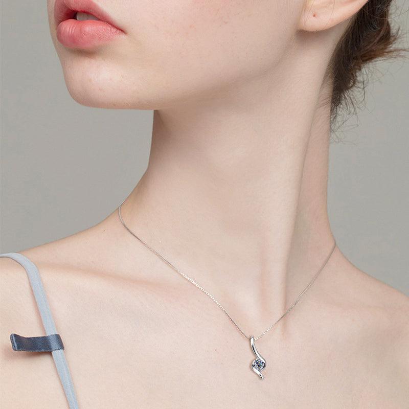 New Internet Celebrity Ins Diamond Necklace Light Luxury High-grade 925 Sterling Silver - Trendha