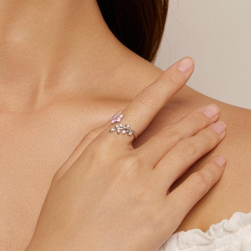 Silver Charm Gradual Pink Flower Ring