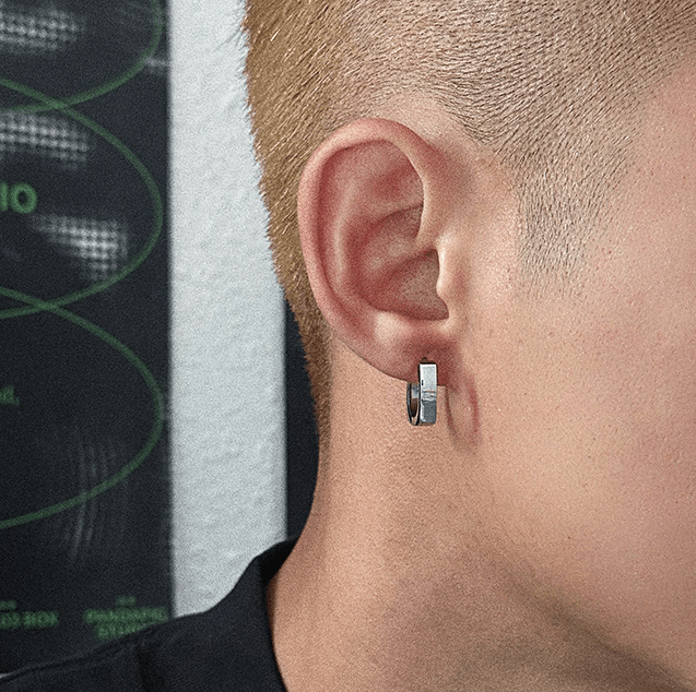 Square Earrings Made Of Versatile Titanium Steel