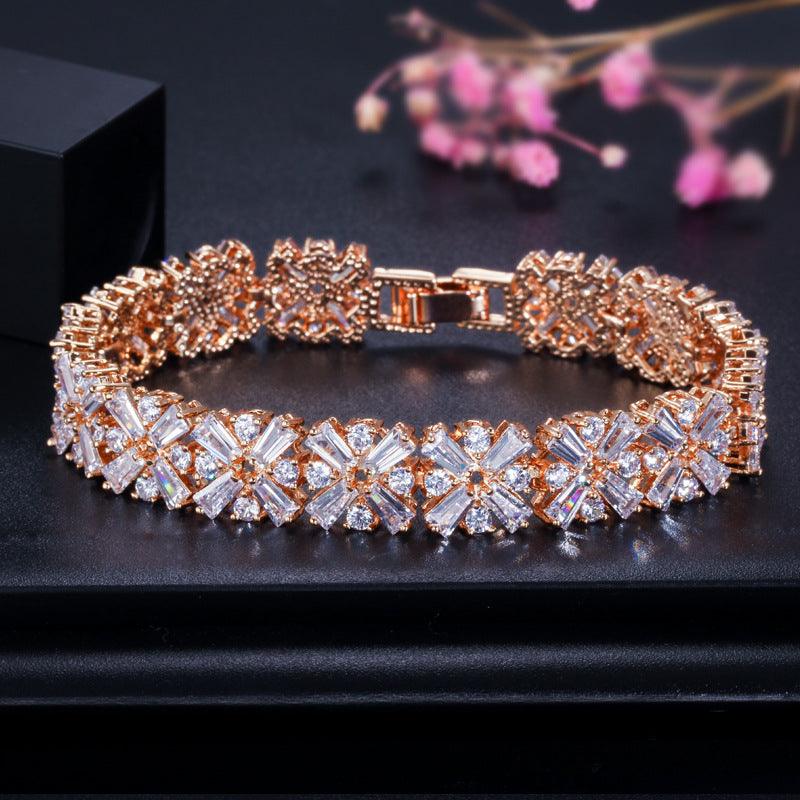 Women's Fashion Simple Copper Zircon Bracelet - Trendha