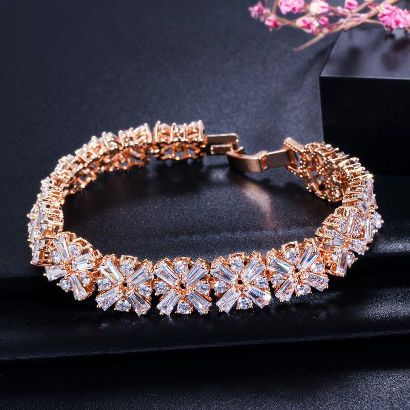 Women's Fashion Simple Copper Zircon Bracelet - Trendha
