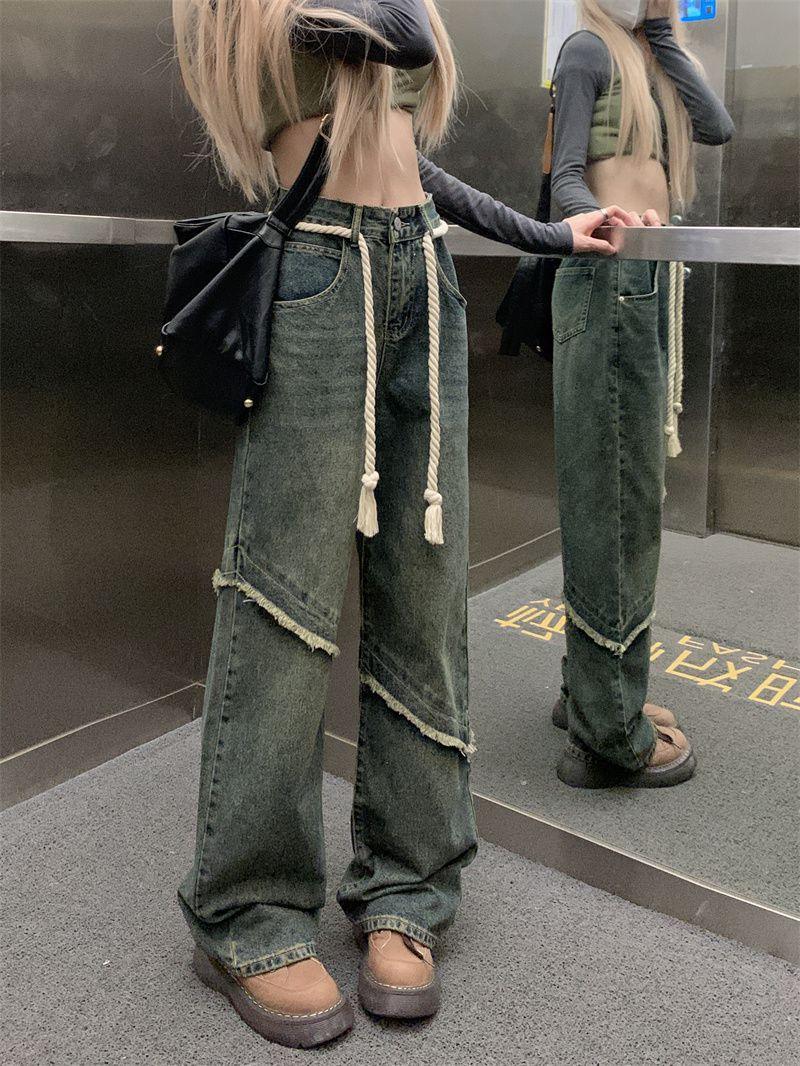 Women's Raw Hem Vintage Jeans - Trendha