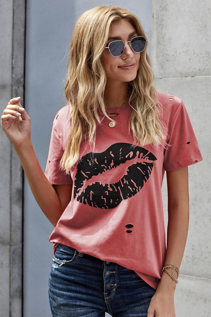 Leopard Lip Distressed T-Shirt - Trendha