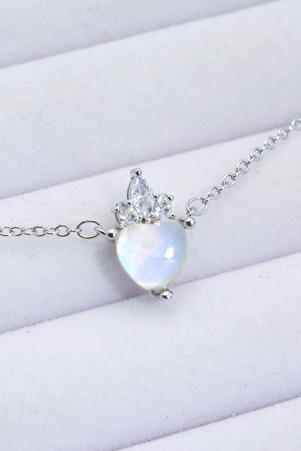 925 Sterling Silver Moonstone Heart Pendant Necklace - Trendha