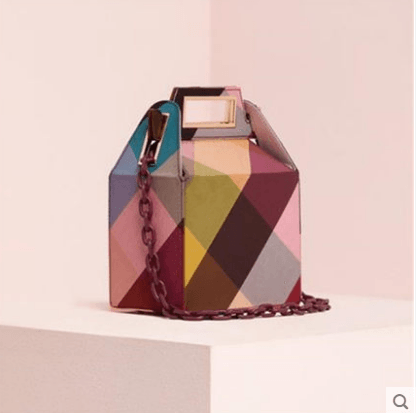 Autumn and winter new European and American niche design printing portable acrylic chain shoulder bag - Trendha