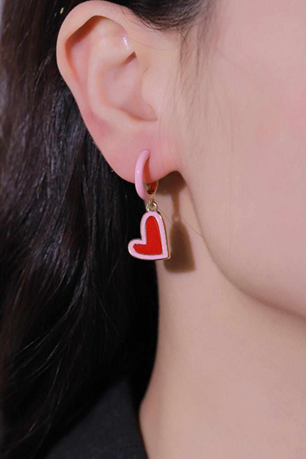 Contrast Heart-Shaped Drop Earrings - Trendha
