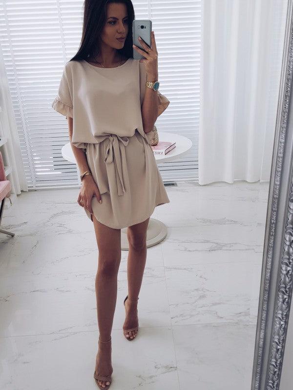 Solid color dress with ruffles and belt - Trendha