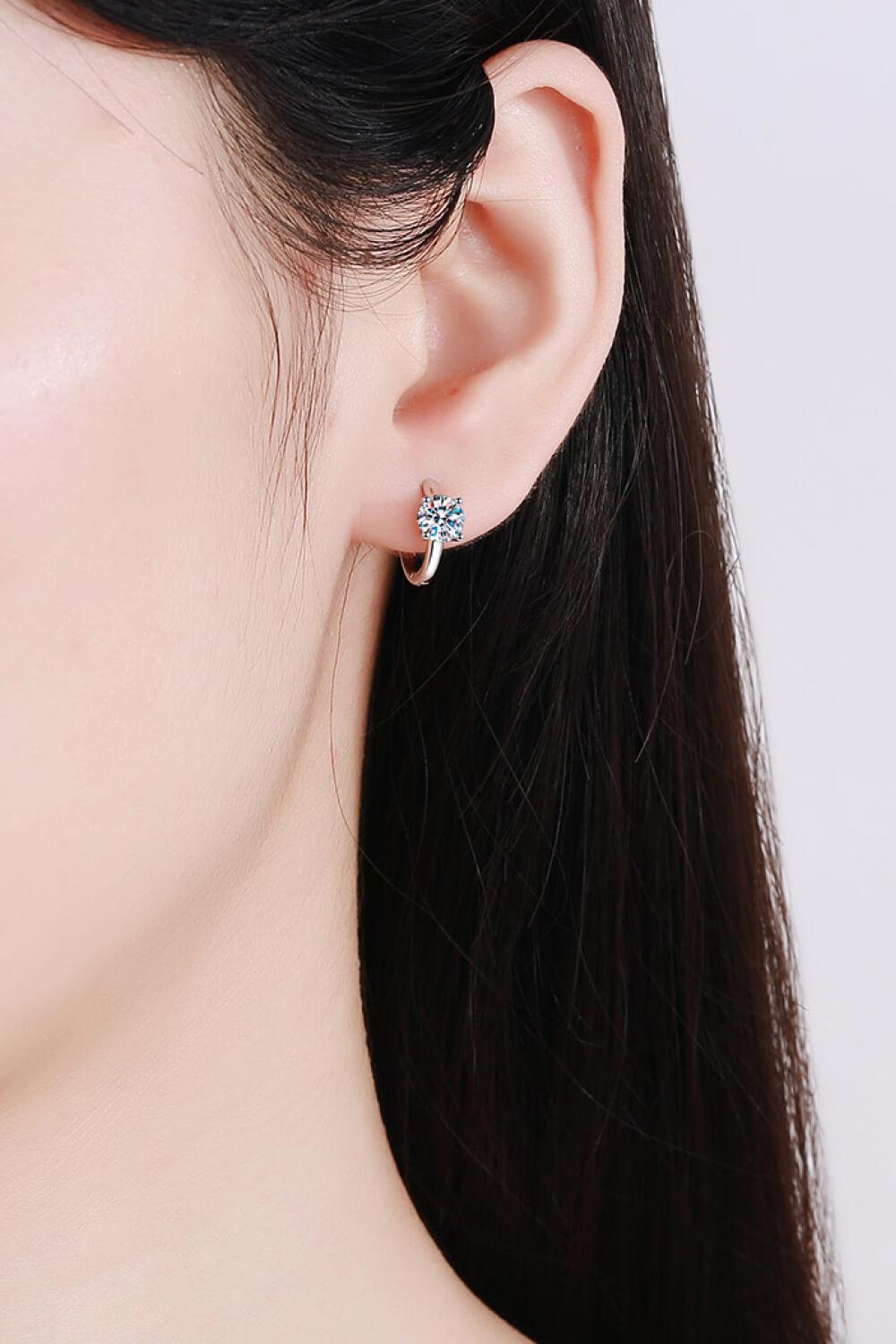 Moissanite Huggie Earrings - Trendha