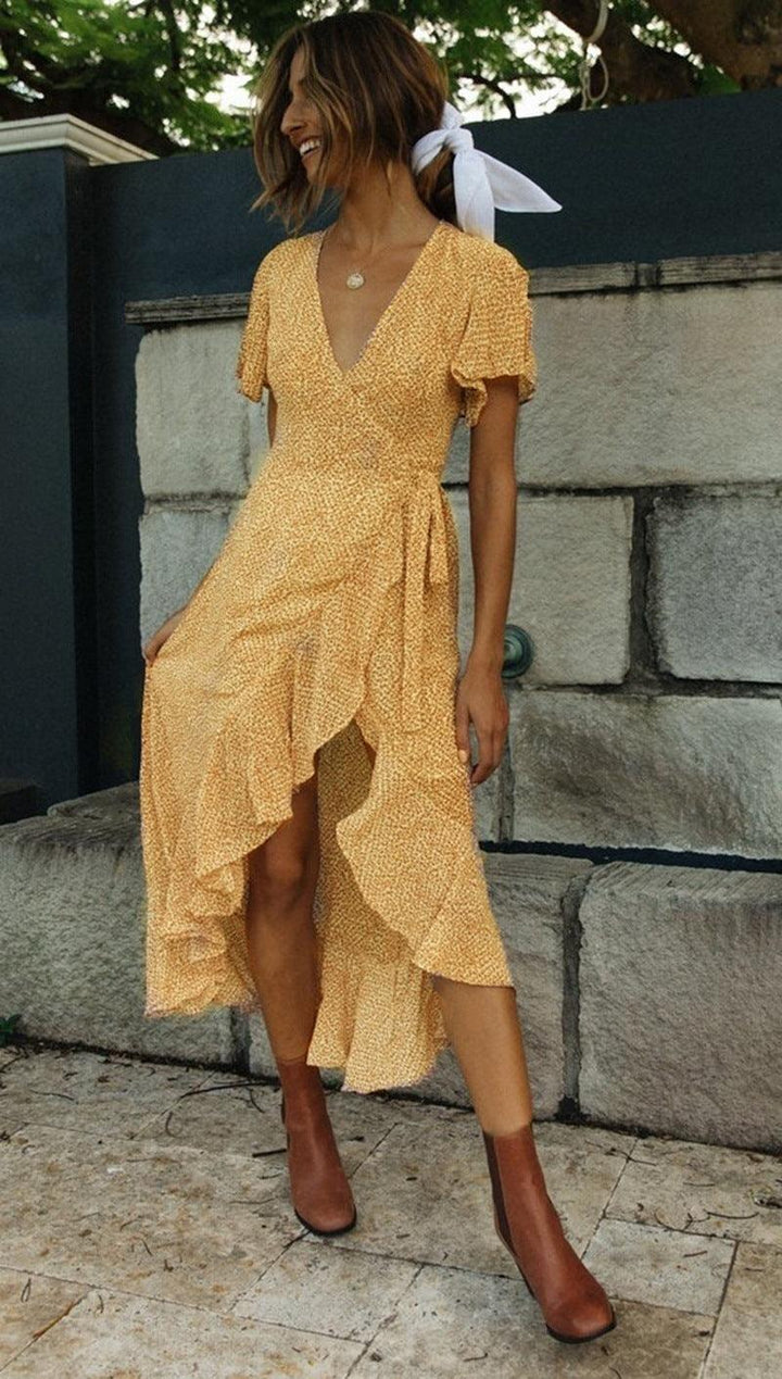 Trendy V-neck Short-Sleeved Lace Dress: Embrace European and American Fashion - Trendha
