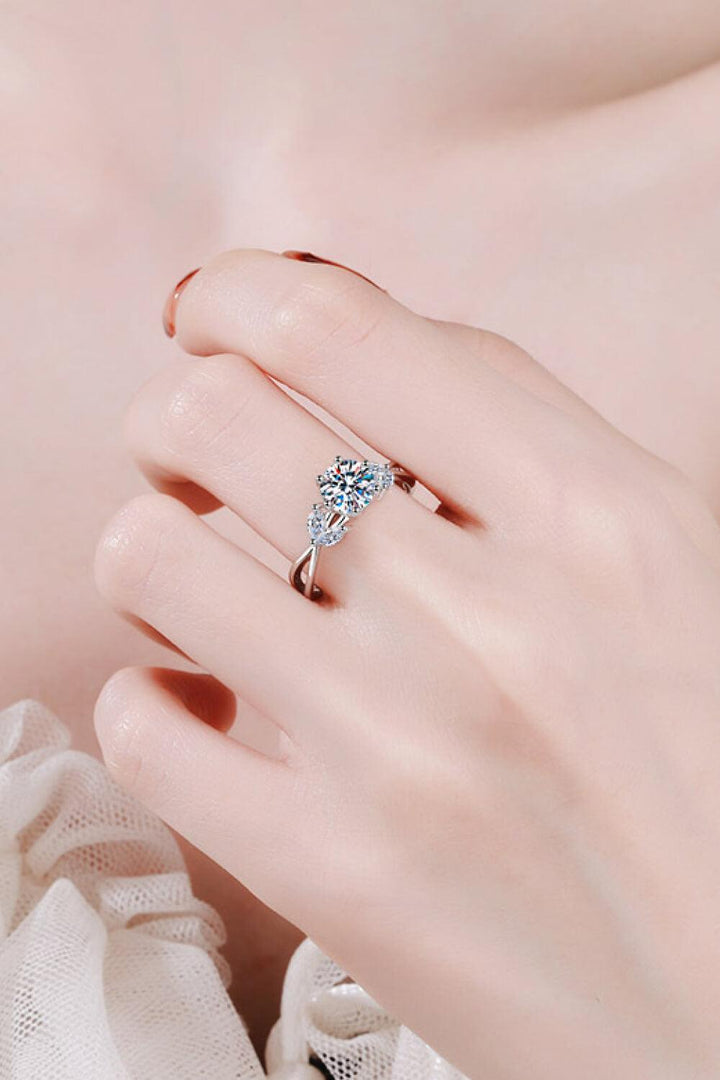 Come With Me 1 Carat Moissanite Ring - Trendha