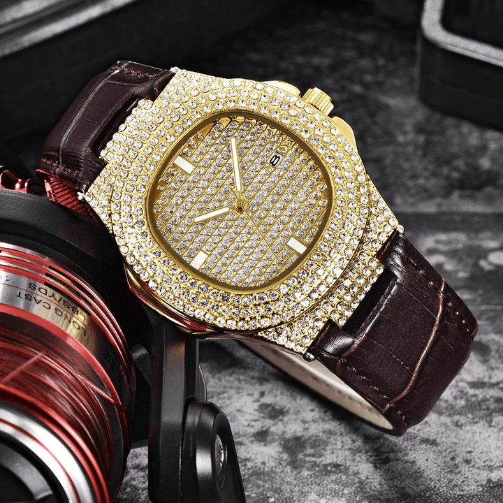 Fashion Elegent Alloy PU Leather Men Vintage Diamond Watch Belt Quartz Watch - Trendha