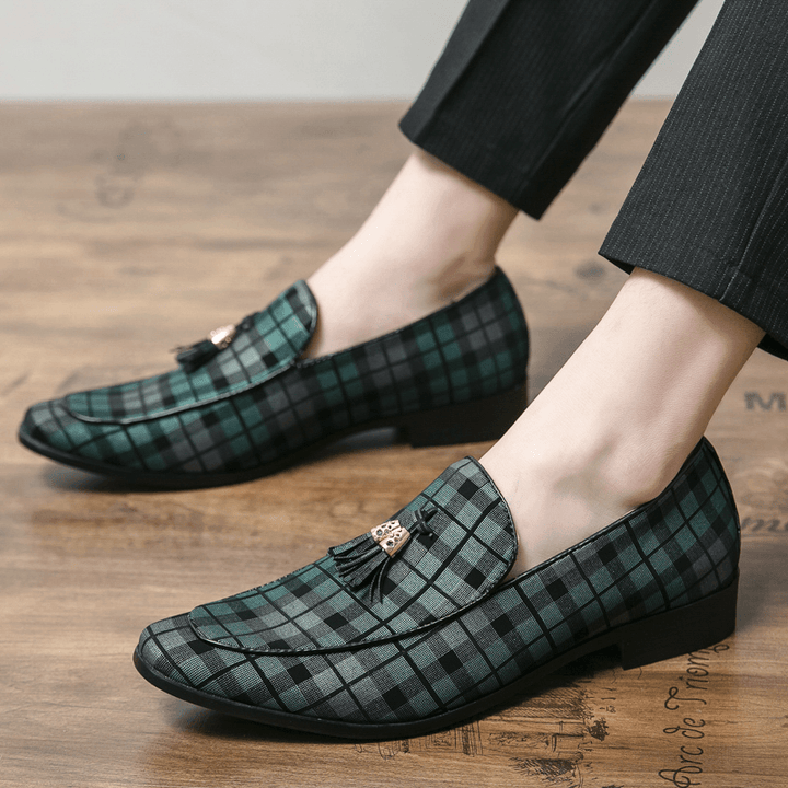 Men Microfiber Breathable Lattice Pattern Soft Sole Slip on Casual Business Shoes - Trendha