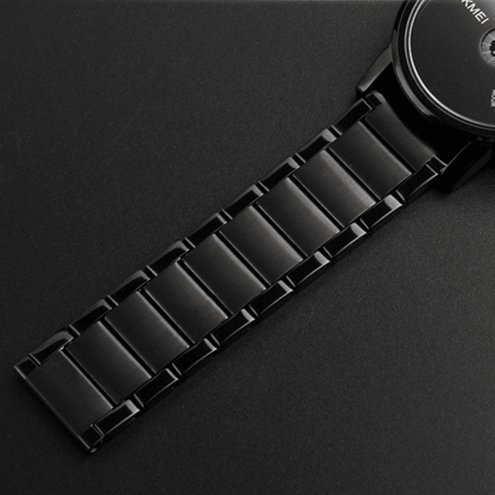SKMEI 1260 Luminous Display Fashion Men Week Month Display Waterproof Stainless Steel Strap Quartz Watch - Trendha