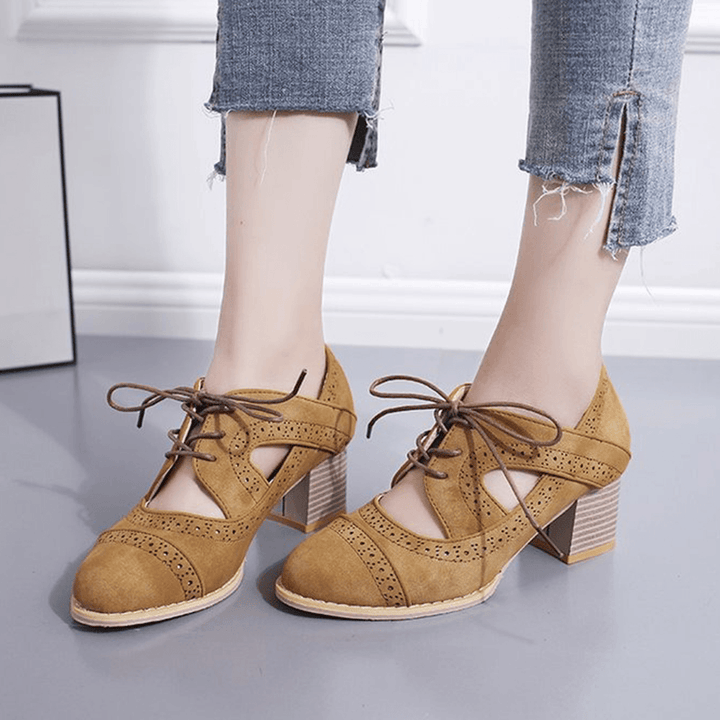 Brogue Carved Chunky Heel Shoes - Trendha