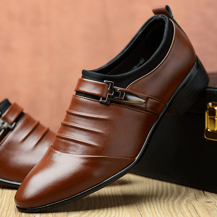 Men Solid Color Folds Comfy Microfiber Leather Non Slip Formal Shoes - Trendha