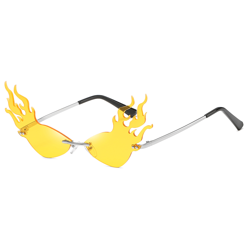 Triangle Cat Eye Flame Style Sunglasses - Trendha