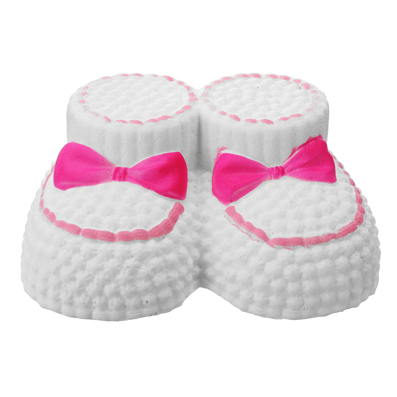 Yunxin Squishy Snow Boots Cake 15Cm Soft Slow Rising with Packaging Collection Gift Decor Toy - Trendha