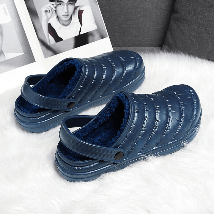 Men Waterproof Cloth Plush Warm Lined Comfy Slip on Home Slippers - Trendha
